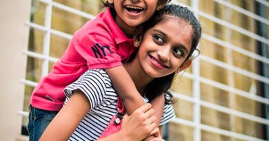 Bacho or bachpan se hum kya sikh skte hain